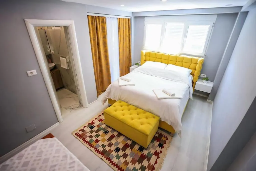 דירות טיראנה Colorful Oasis With Sunny Balcony 0*,  אלבניה